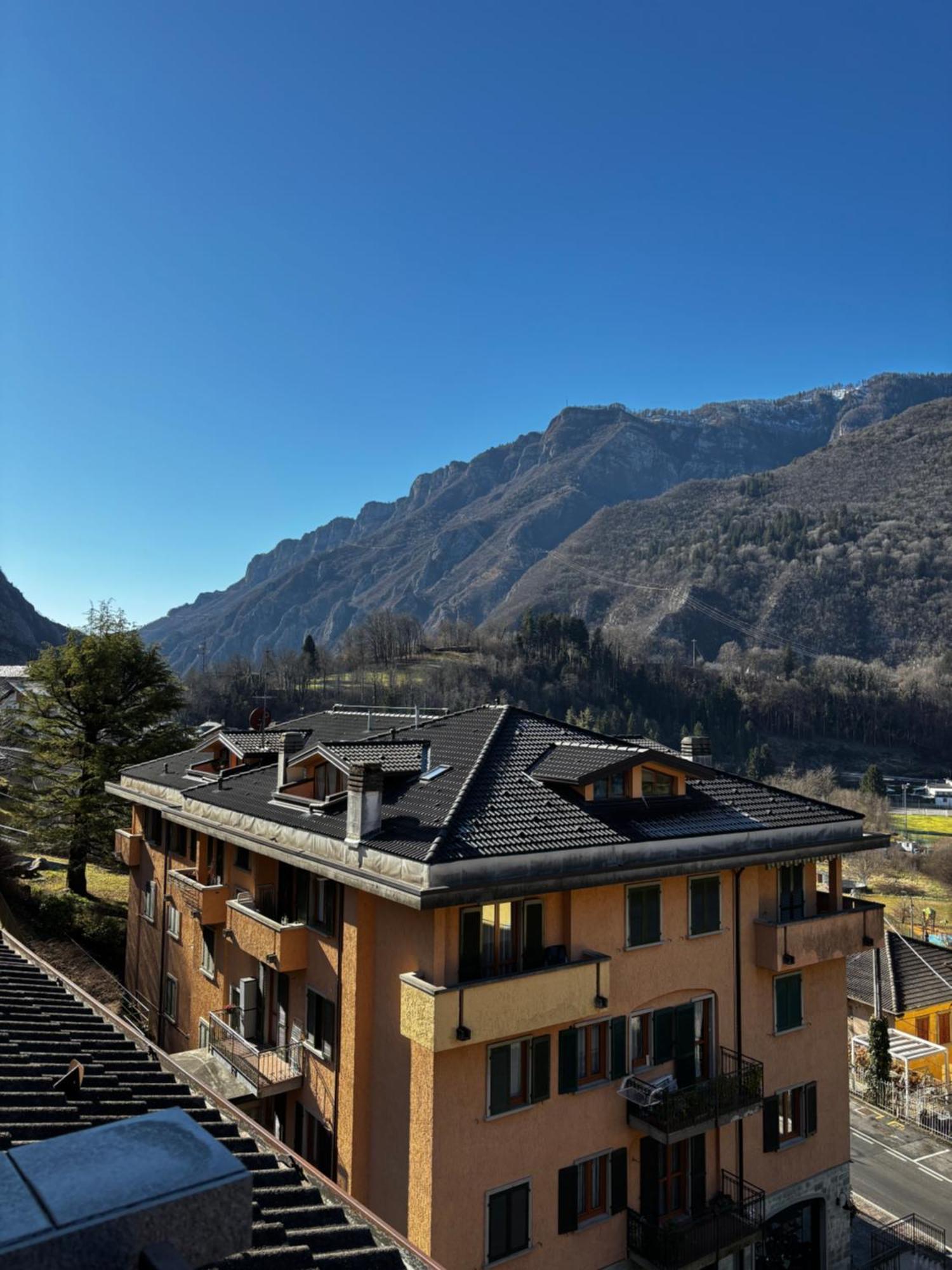 La Casa Di Pietro Appartement Piazza Brembana Buitenkant foto
